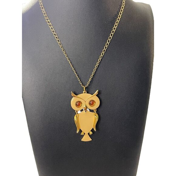 VTG ART Gold Tone Metal Cream Enamel Articulated Jointed Owl Pendant Necklace - Picture 2 of 16